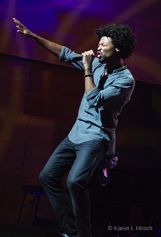 Sam Trump - singer